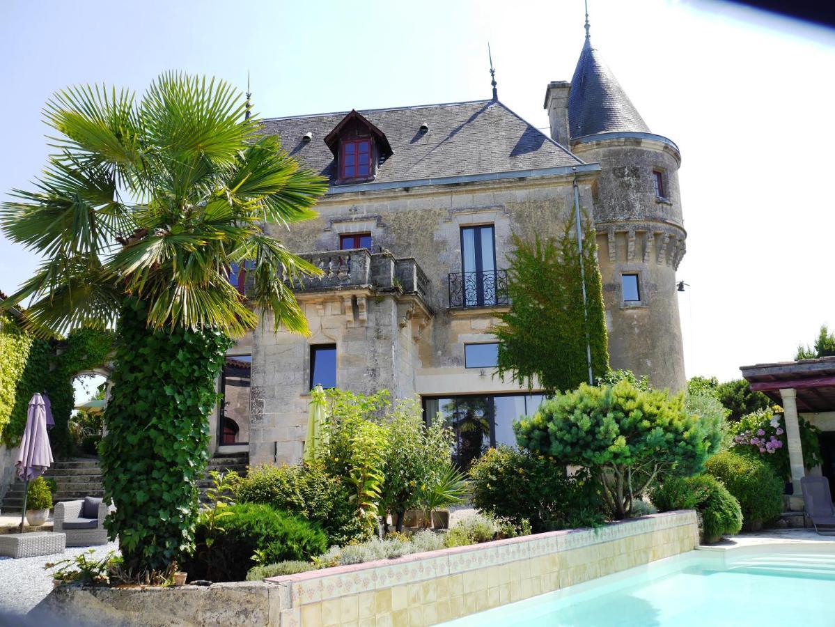 Chateau De La Grave Bourg-sur-Gironde Exterior photo